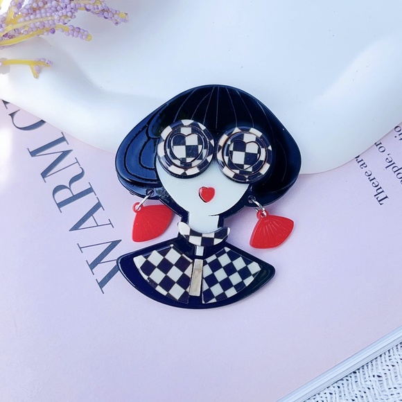 NWT Fashion Brooch Pins Fun Chic Lady Brooch Pin Fashion Brooches Gifts for … - Picture 4 of 9